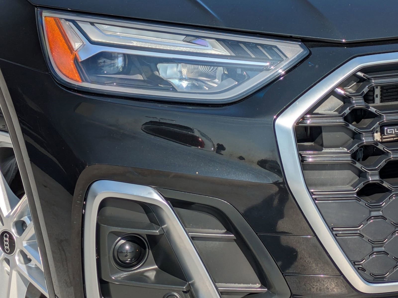 Used 2023 Audi Q5 e Premium w/ Convenience Package image 25