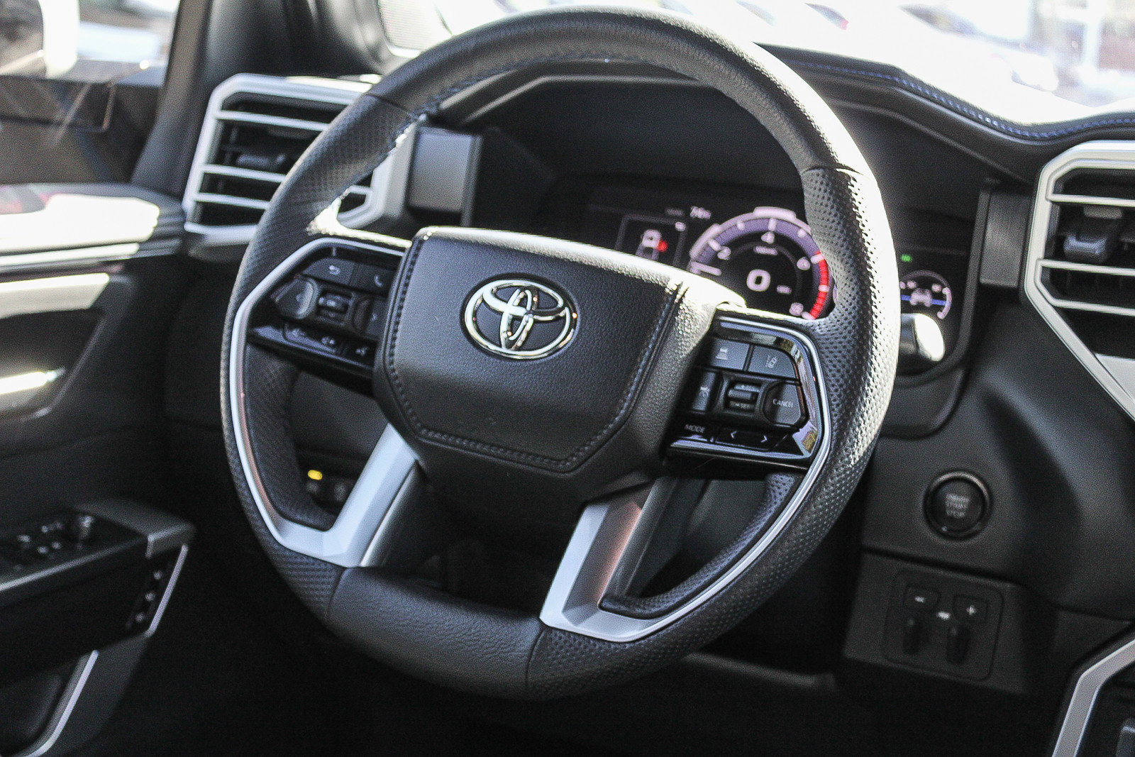 Used 2025 Toyota Tundra Platinum image 16