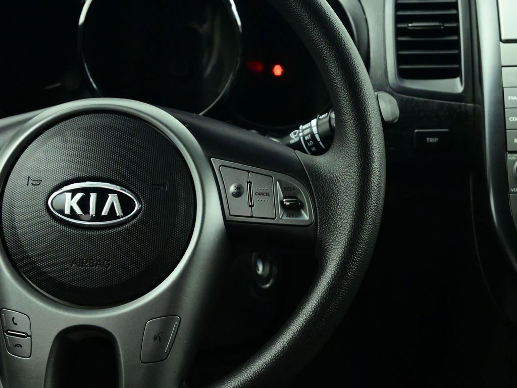 Used 2011 Kia Soul + image 42