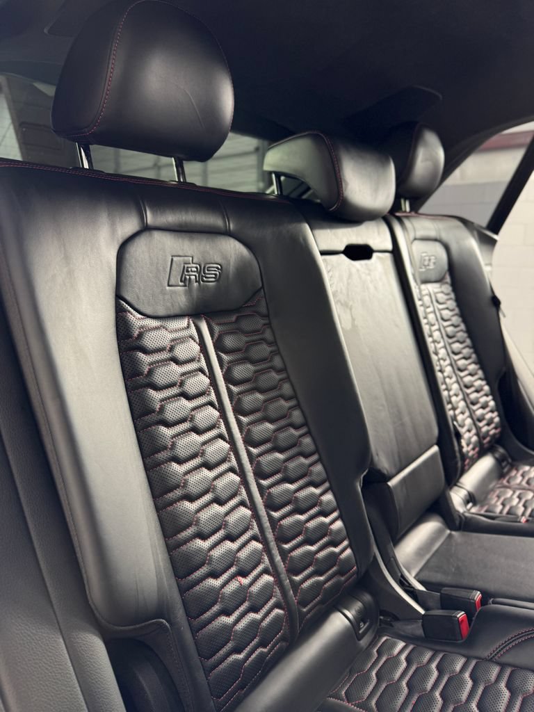 Used 2021 Audi RS Q8 w/ Luxury Package AWD/4WD image 32