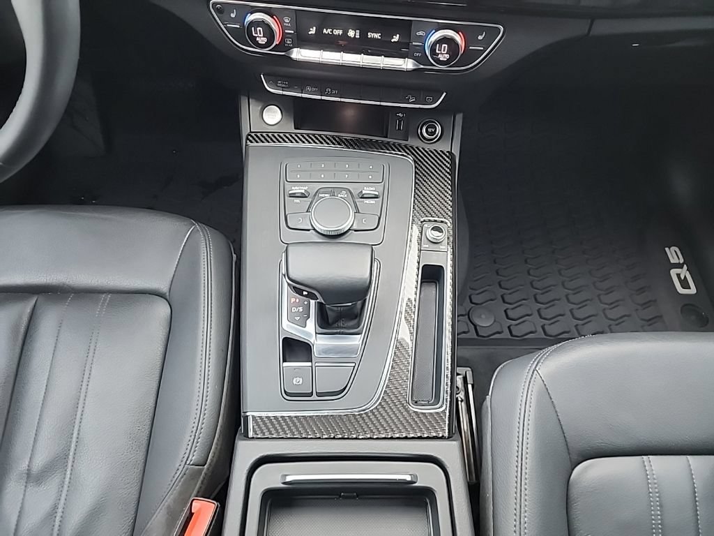 Used 2019 Audi Q5 2.0T Premium w/ Convenience Package AWD/4WD image 23