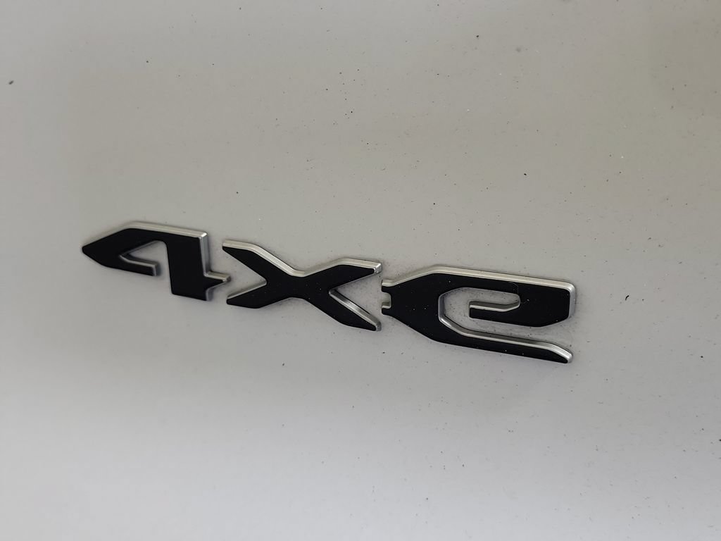 Used 2025 Jeep Wagoneer S Launch Edition AWD/4WD image 8