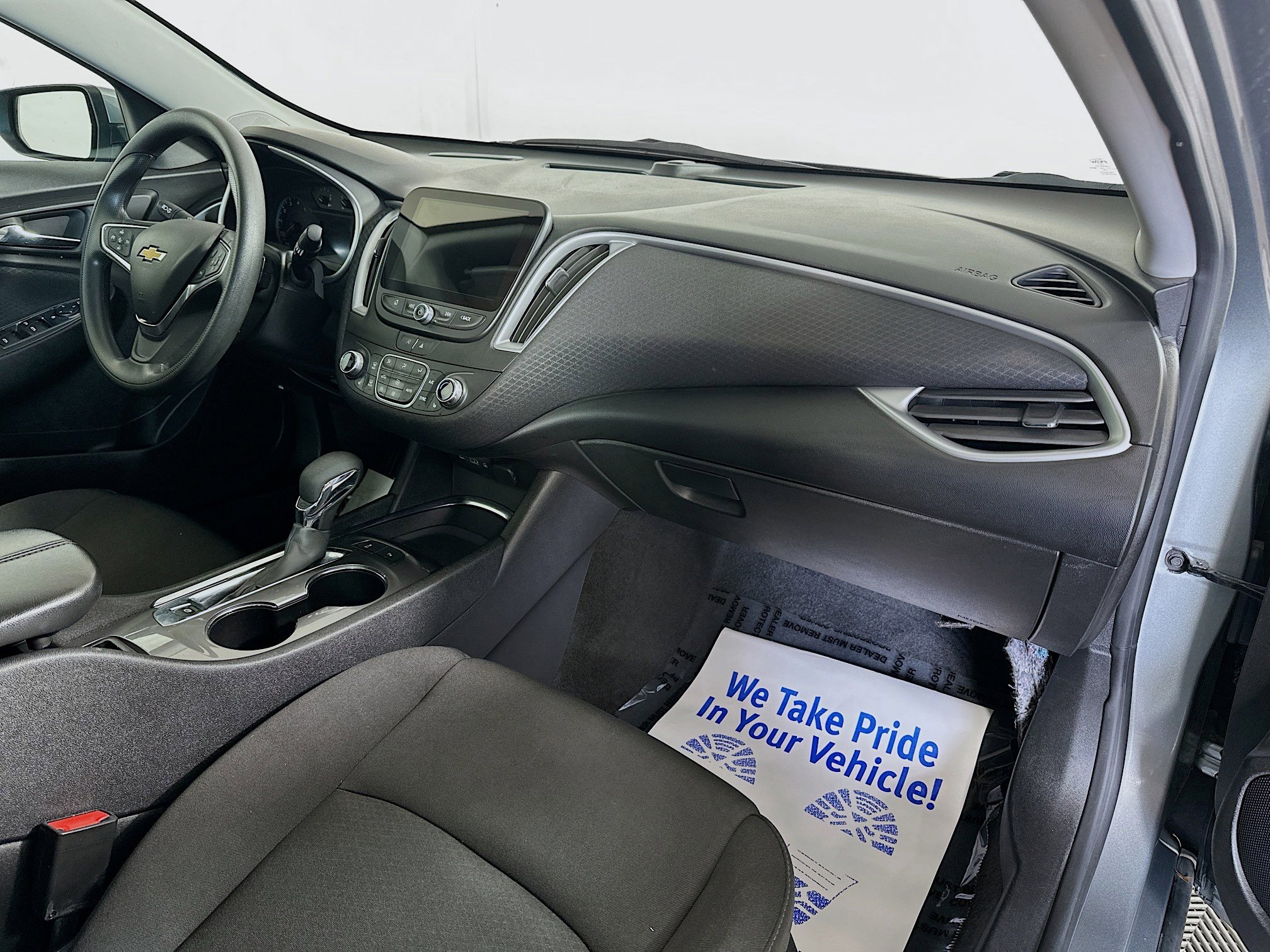 Used 2024 Chevrolet Malibu LT image 26