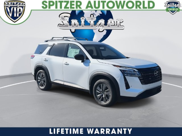 New 2026 Nissan Pathfinder SV w/ Cargo Package AWD/4WD image 3