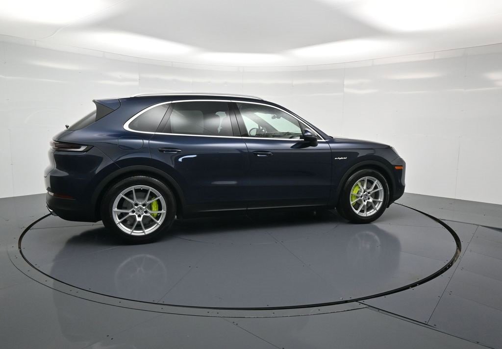 New 2026 Porsche Cayenne E-Hybrid image 28