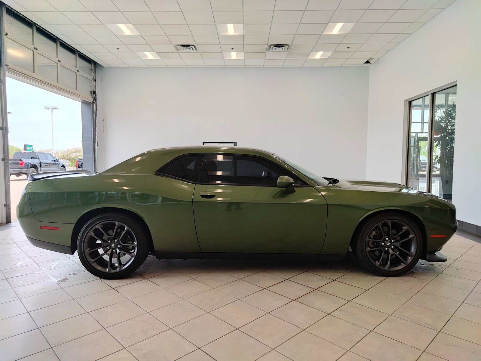 Used 2021 Dodge Challenger GT w/ Blacktop Package RWD image 2