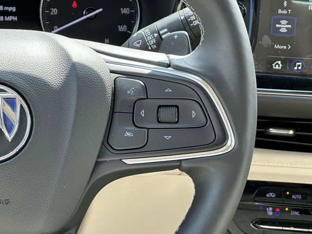 Used 2023 Buick Envision Avenir image 25