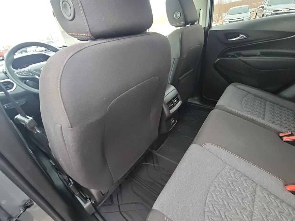 Certified 2024 Chevrolet Equinox LT w/ LPO, Floor Liner Package image 17