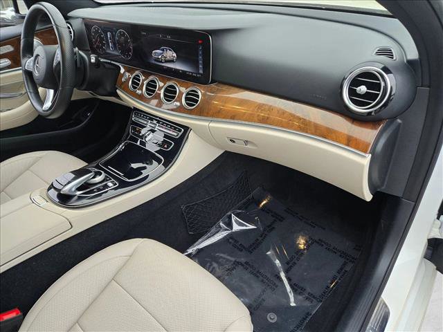Used 2018 Mercedes-Benz E 300 image 20