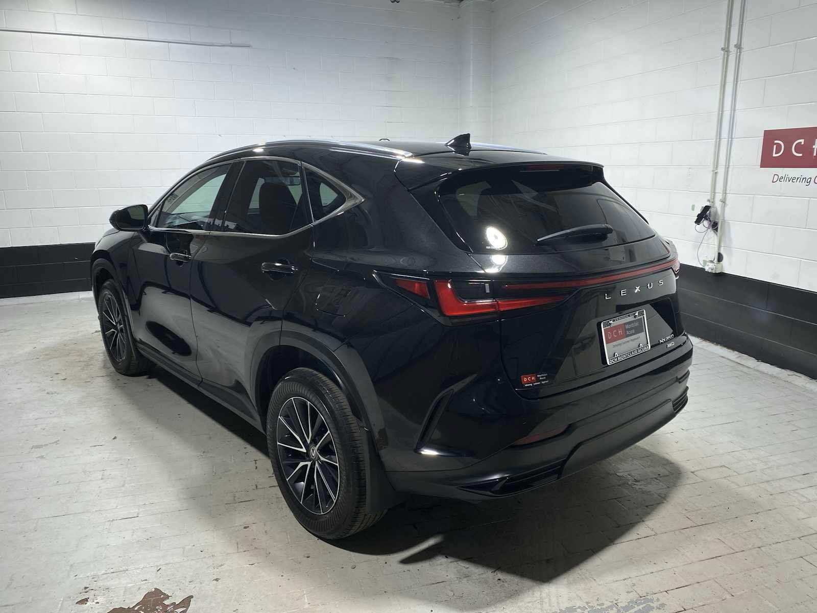 Used 2024 Lexus NX 350 AWD image 4