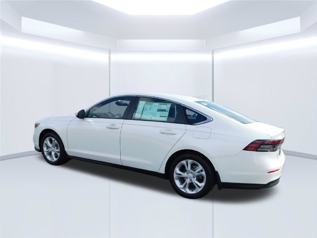 New 2026 Honda Accord LX image 5