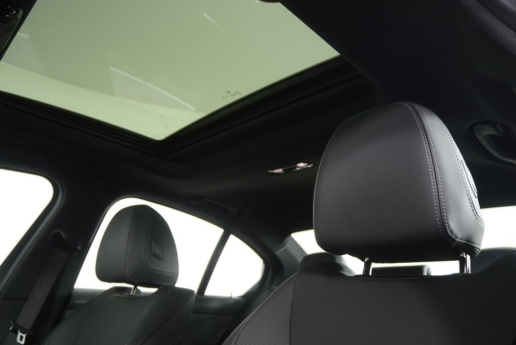 Certified 2025 BMW 330i Sedan w/ Premium Package RWD image 11