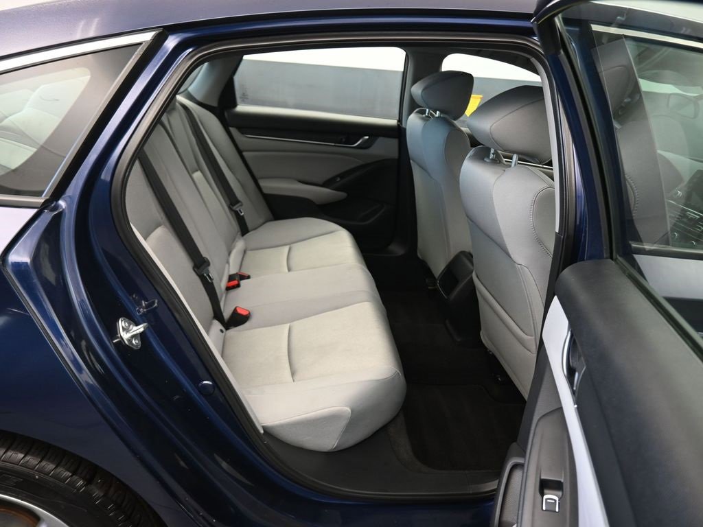 Used 2018 Honda Accord LX image 37
