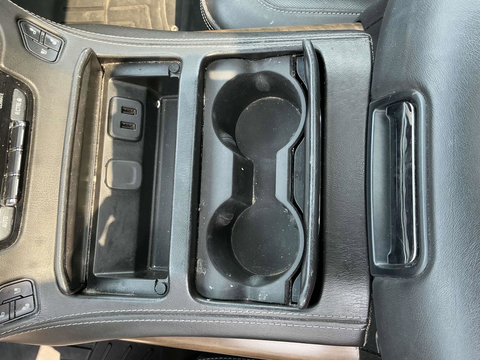 Used 2018 GMC Yukon Denali w/ Denali Ultimate Package image 16