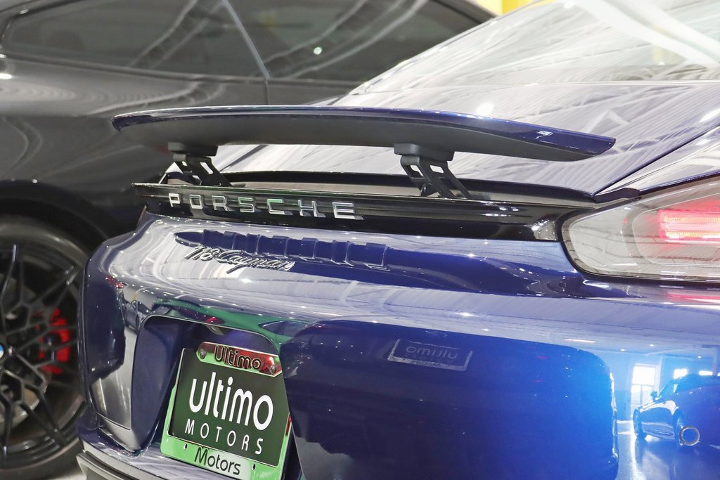 Used 2020 Porsche 718 Cayman image 12