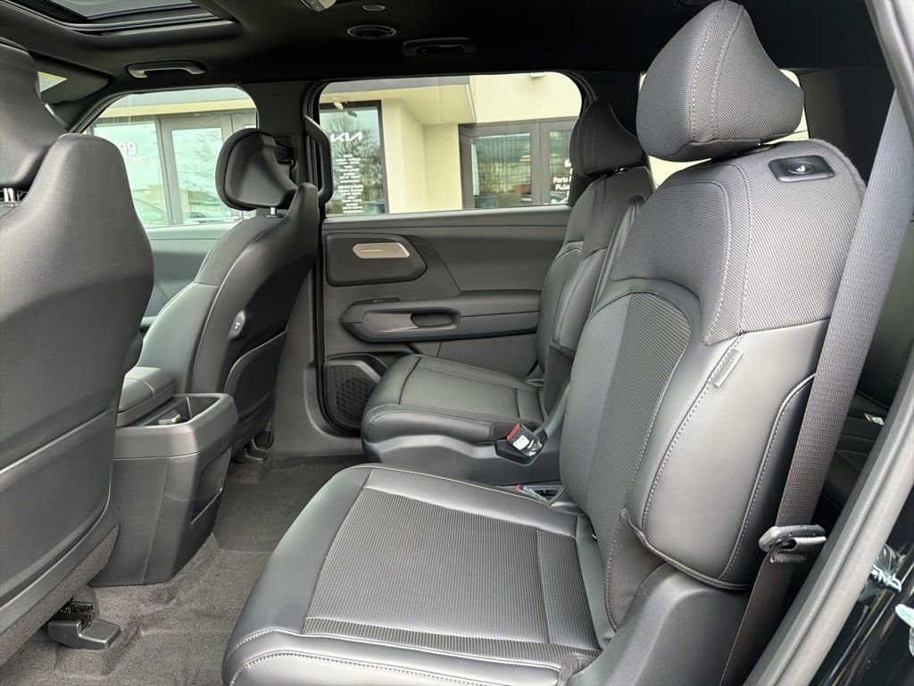 New 2027 Kia Telluride S image 21