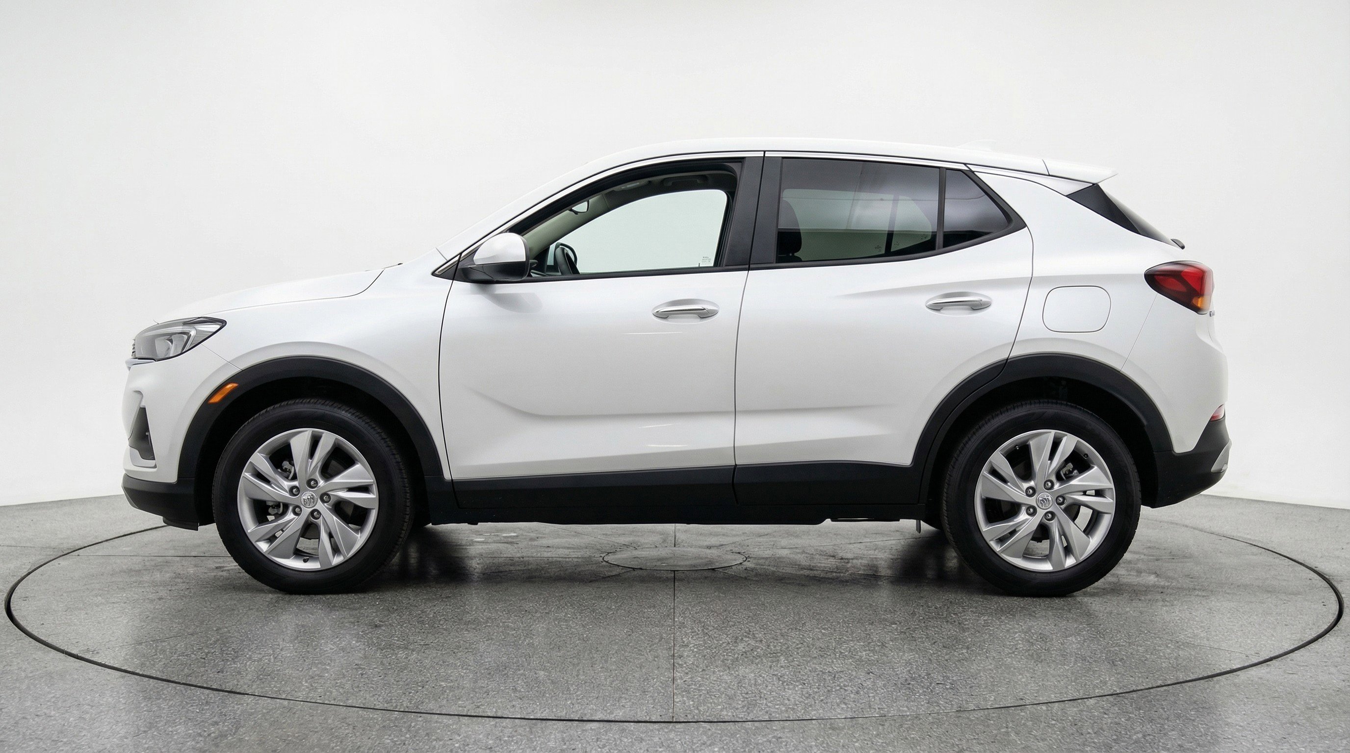 Used 2025 Buick Encore GX Preferred image 5