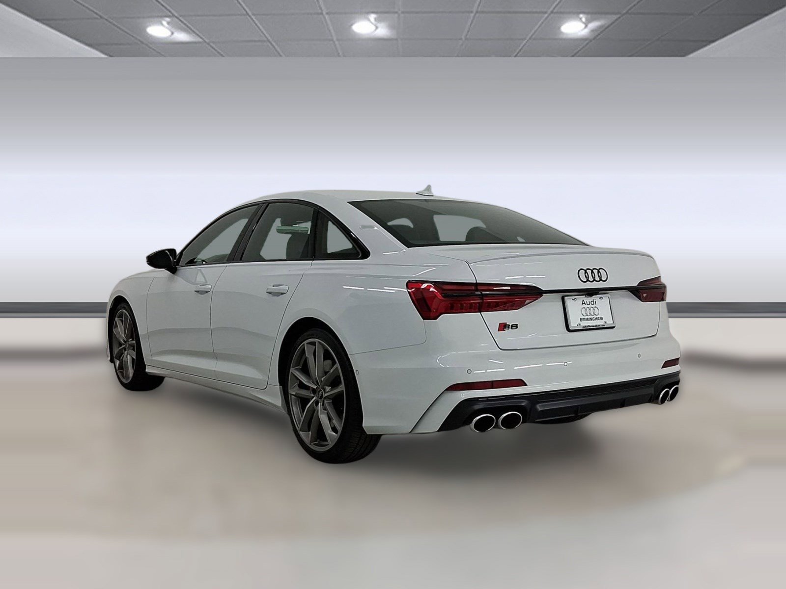 Used 2021 Audi S6 Prestige w/ Prestige Package image 3