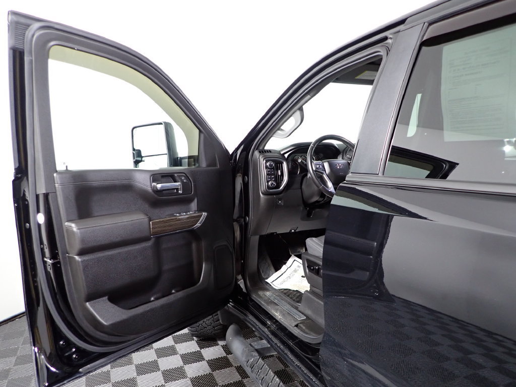 Used 2021 Chevrolet Silverado 1500 RST w/ Z71 Off-Road Package AWD/4WD image 17