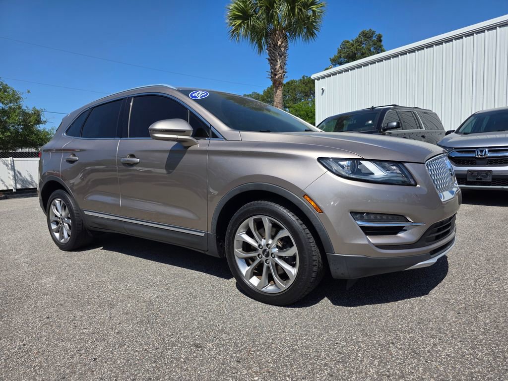 Used 2019 Lincoln MKC Select w/ Select Plus Package FWD image 32