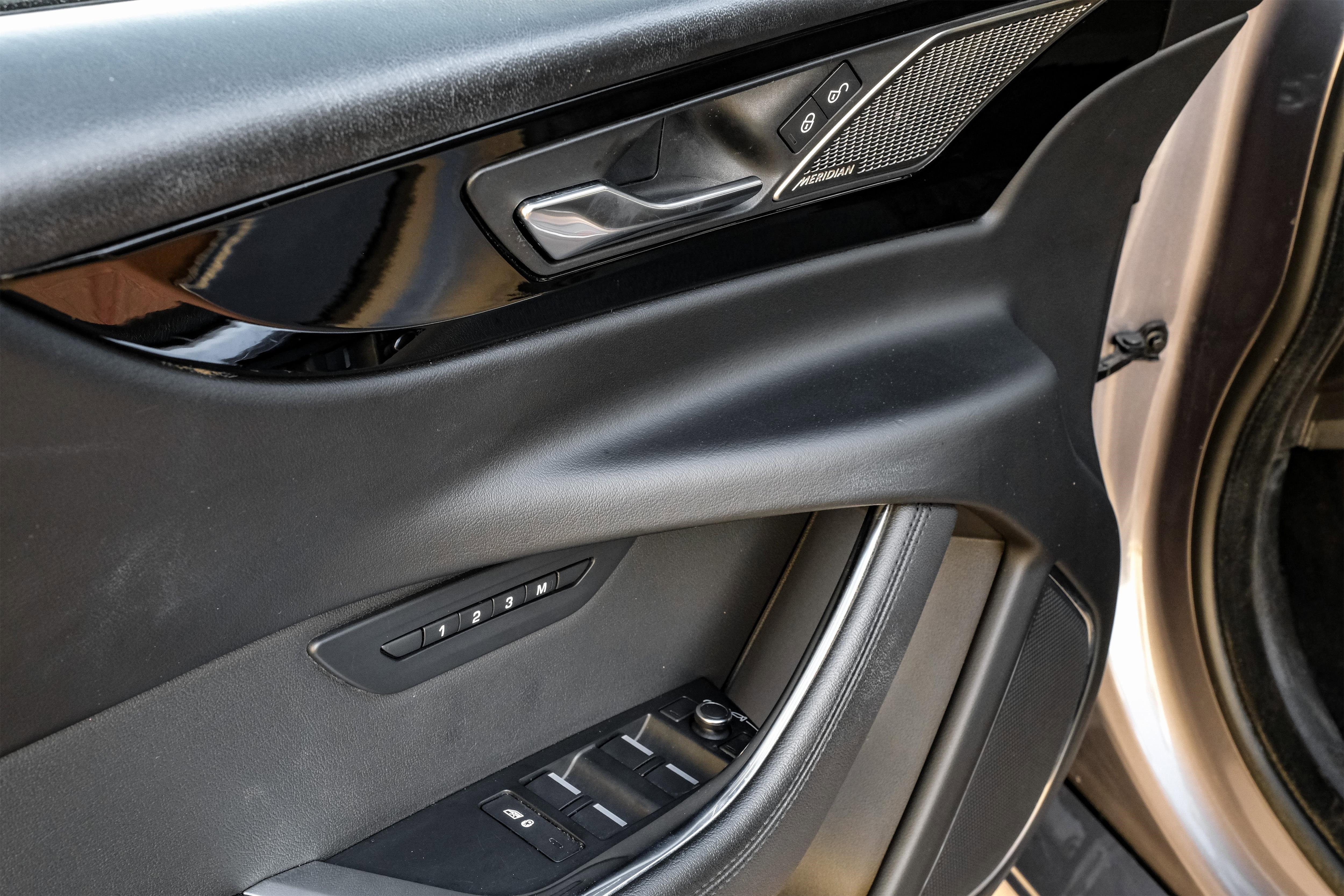 Used 2020 Jaguar XE S image 45