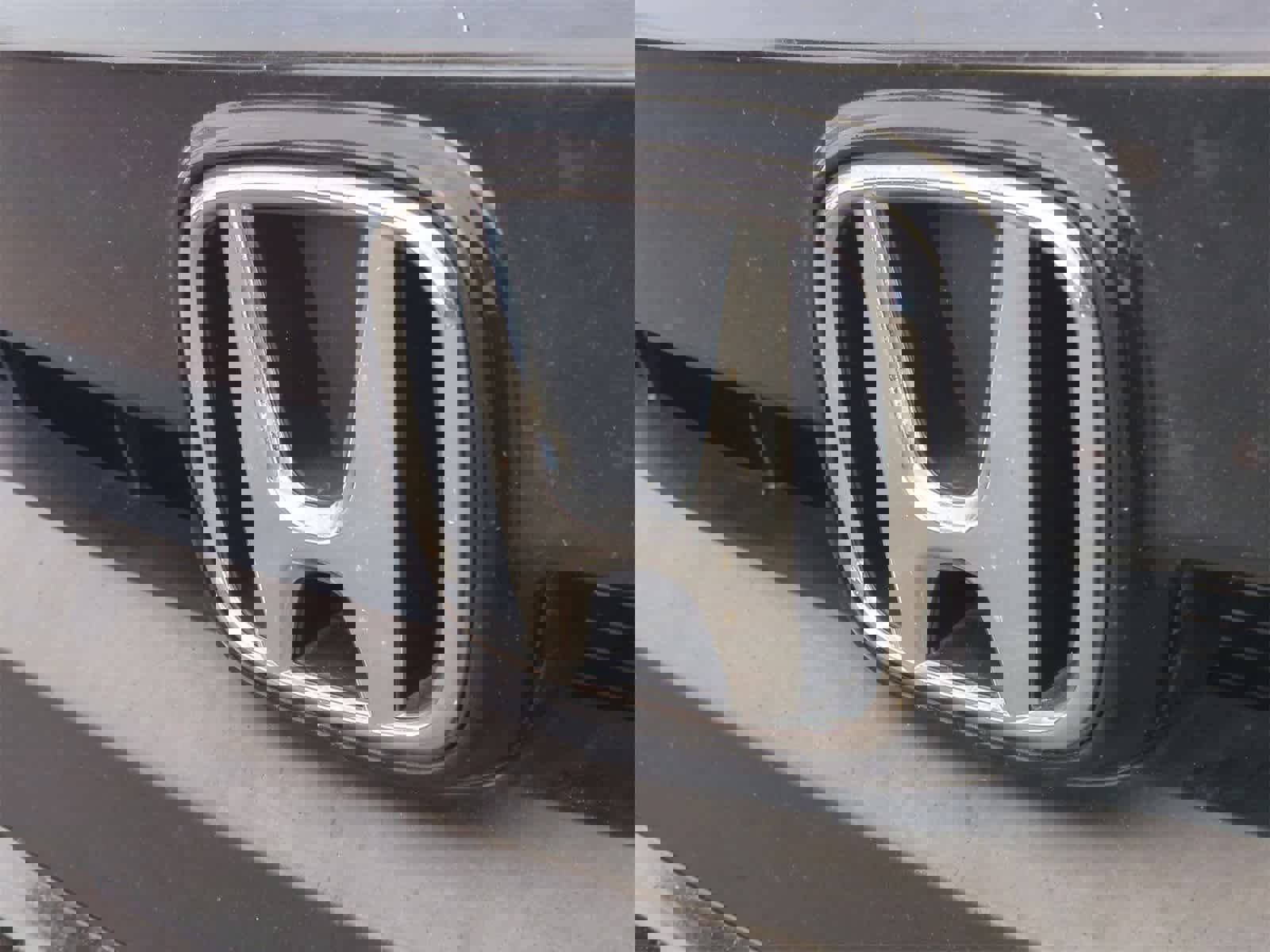 Used 2019 Honda Civic EX-L image 13