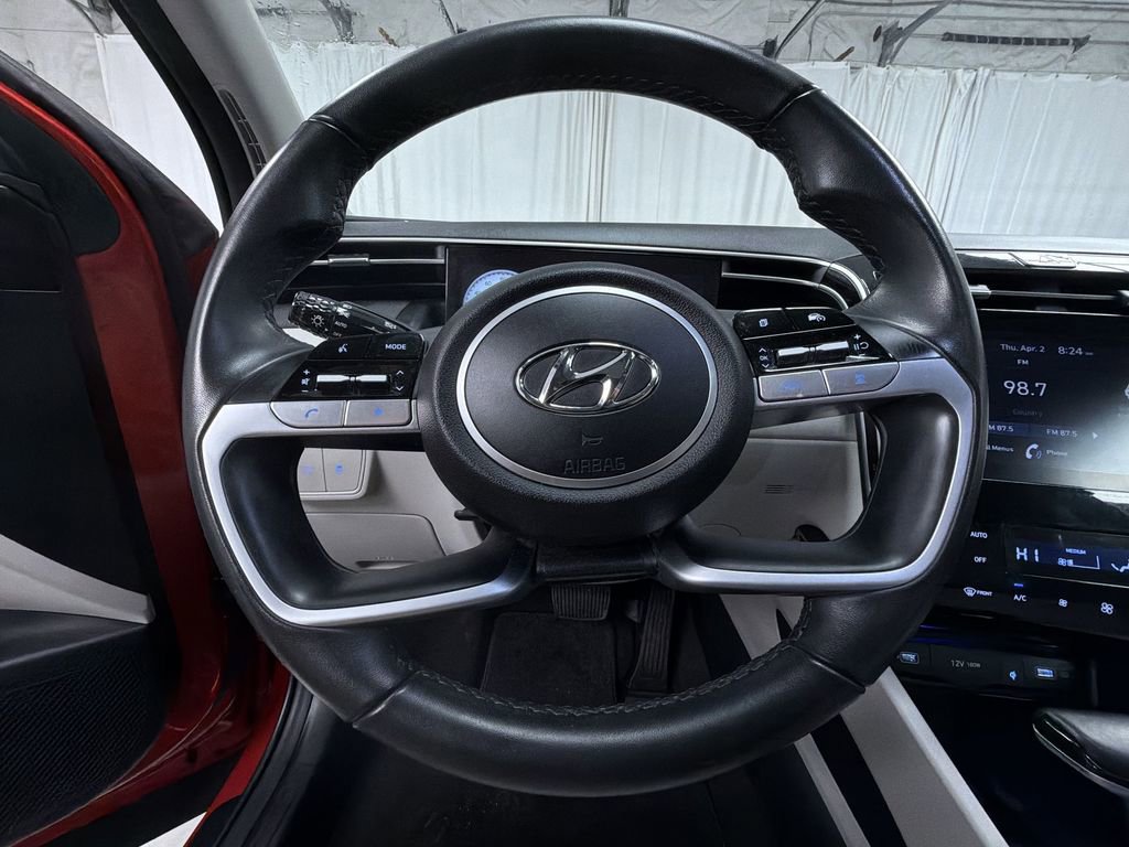 Used 2023 Hyundai Tucson SEL w/ Convenience Package image 13