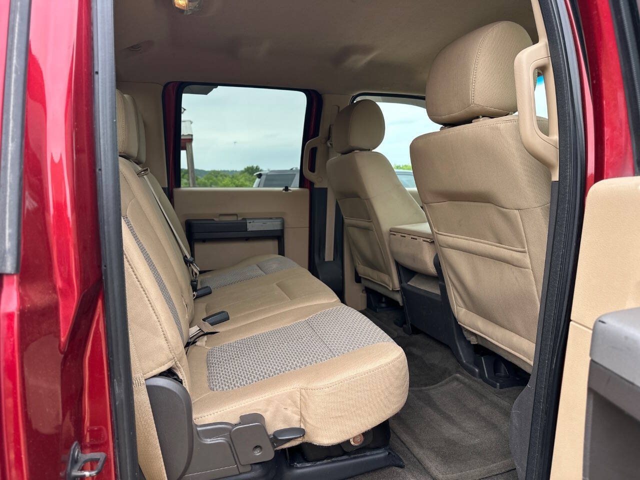 Used 2015 Ford F350 XLT w/ XLT Premium Package AWD/4WD image 19