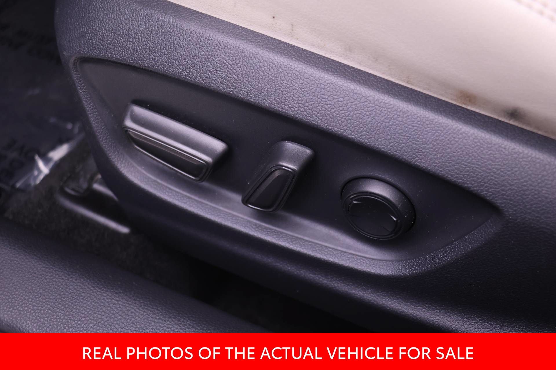 Certified 2020 Toyota Corolla XLE FWD image 16