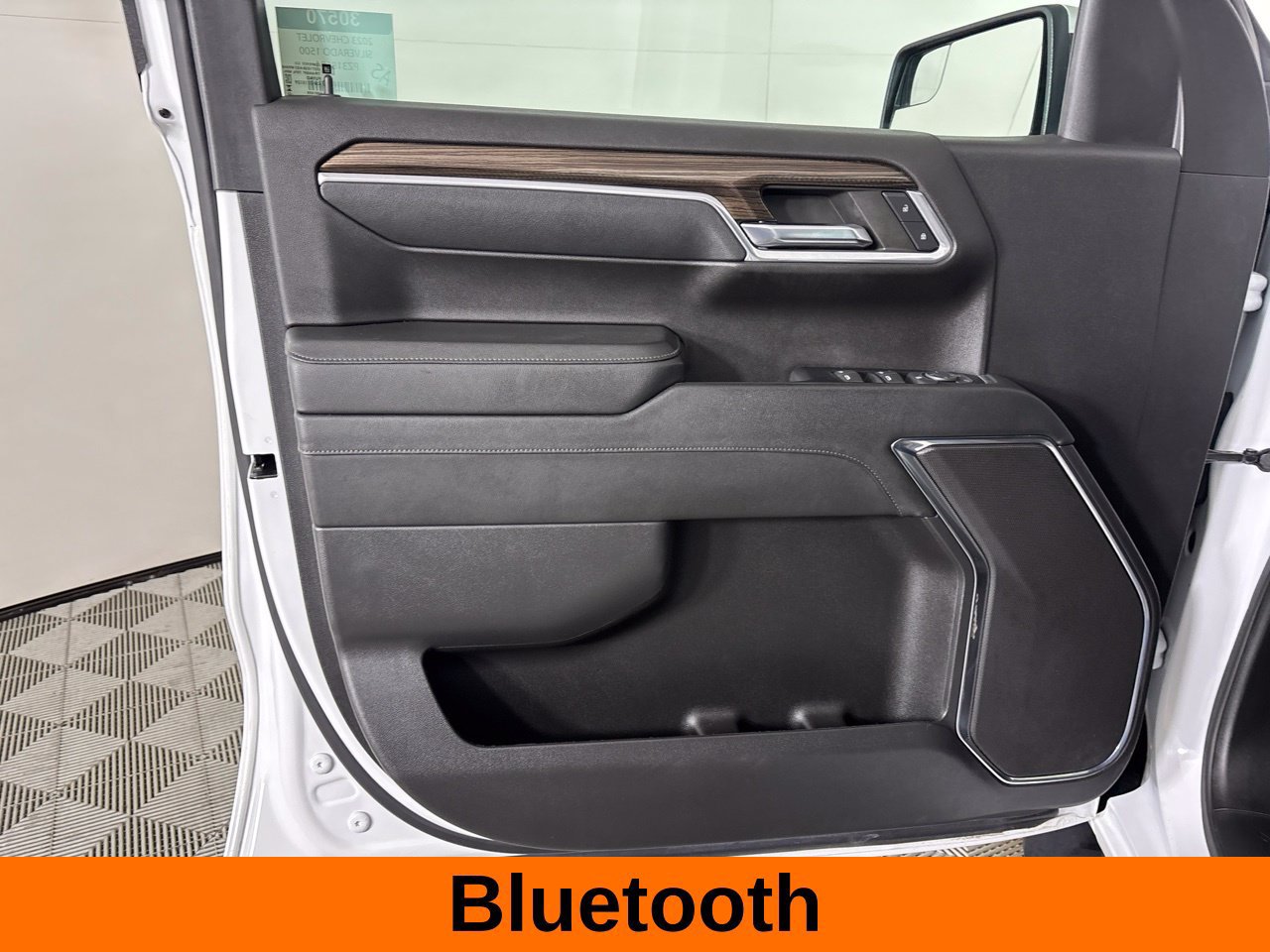 Used 2023 Chevrolet Silverado 1500 LT AWD/4WD image 10