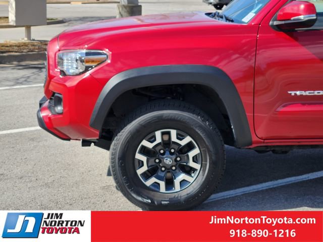 Used 2021 Toyota Tacoma TRD Off-Road image 9
