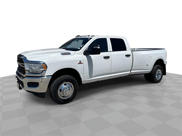 Used 2024 RAM 3500 Tradesman w/ Chrome Appearance Group image 1