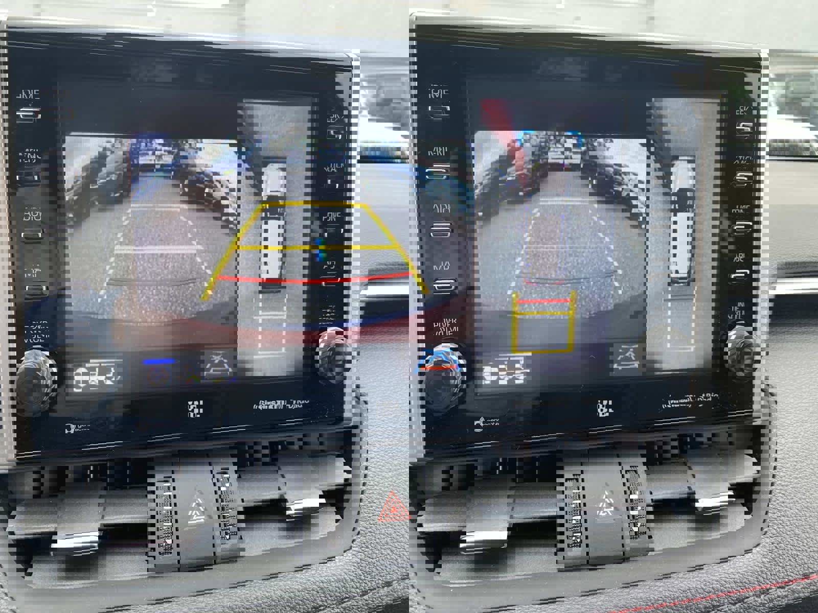 Used 2022 Toyota RAV4 XSE image 16