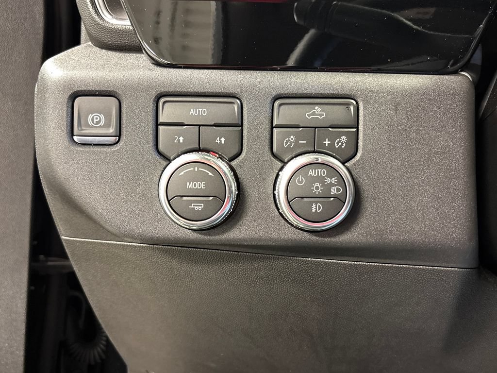 New 2026 GMC Sierra 1500 Elevation AWD/4WD image 32