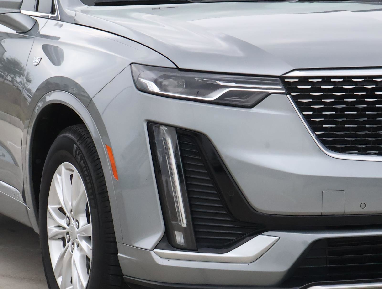 Certified 2024 Cadillac XT6 Luxury image 10