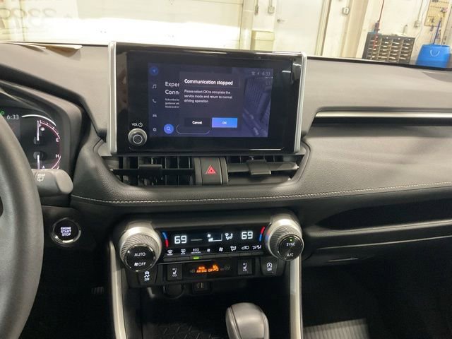 Used 2024 Toyota RAV4 XLE w/ Convenience Package image 16