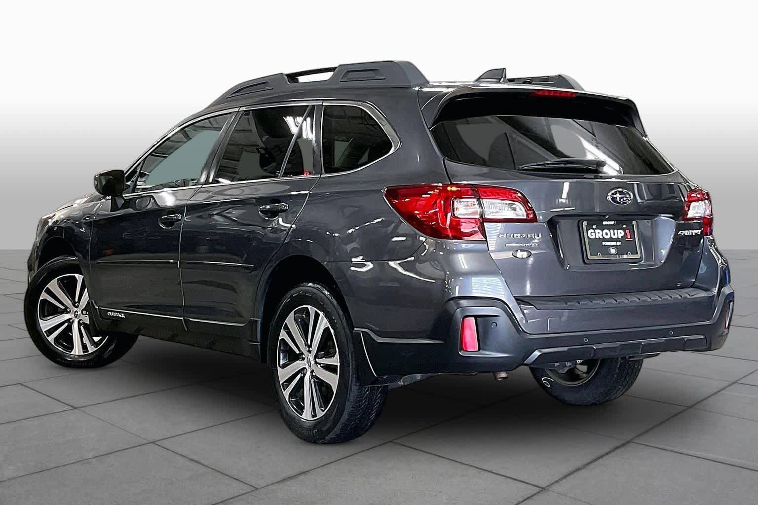 Used 2019 Subaru Outback 2.5i Limited AWD/4WD image 12