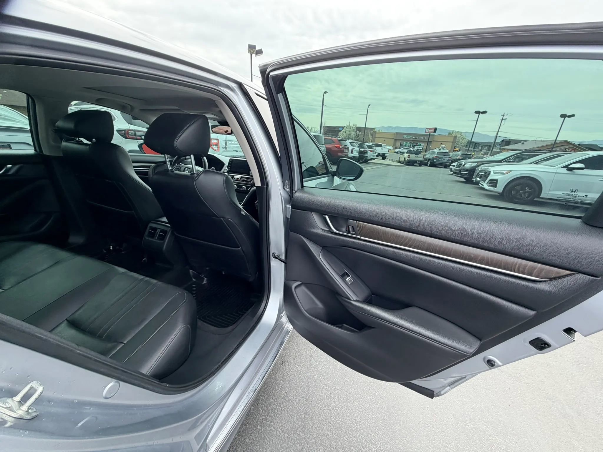 Used 2019 Honda Accord EX-L image 14