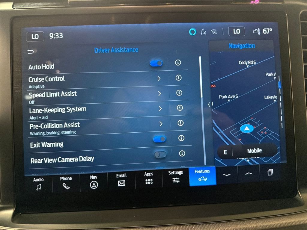 Used 2025 Ford F150 Lariat w/ Equipment Group 502A High image 26