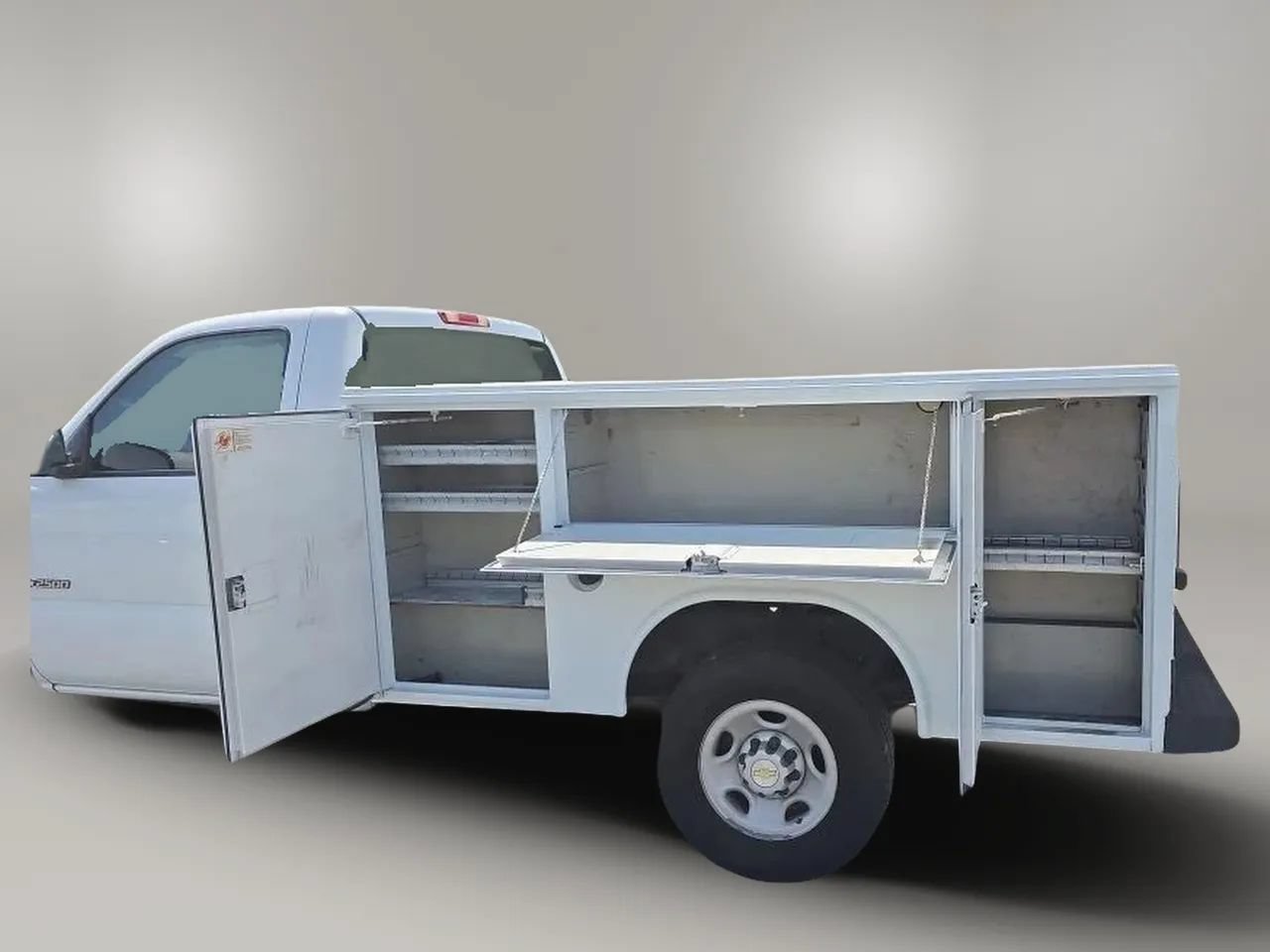 Used 2003 Chevrolet Silverado 2500 2WD Regular Cab image 17