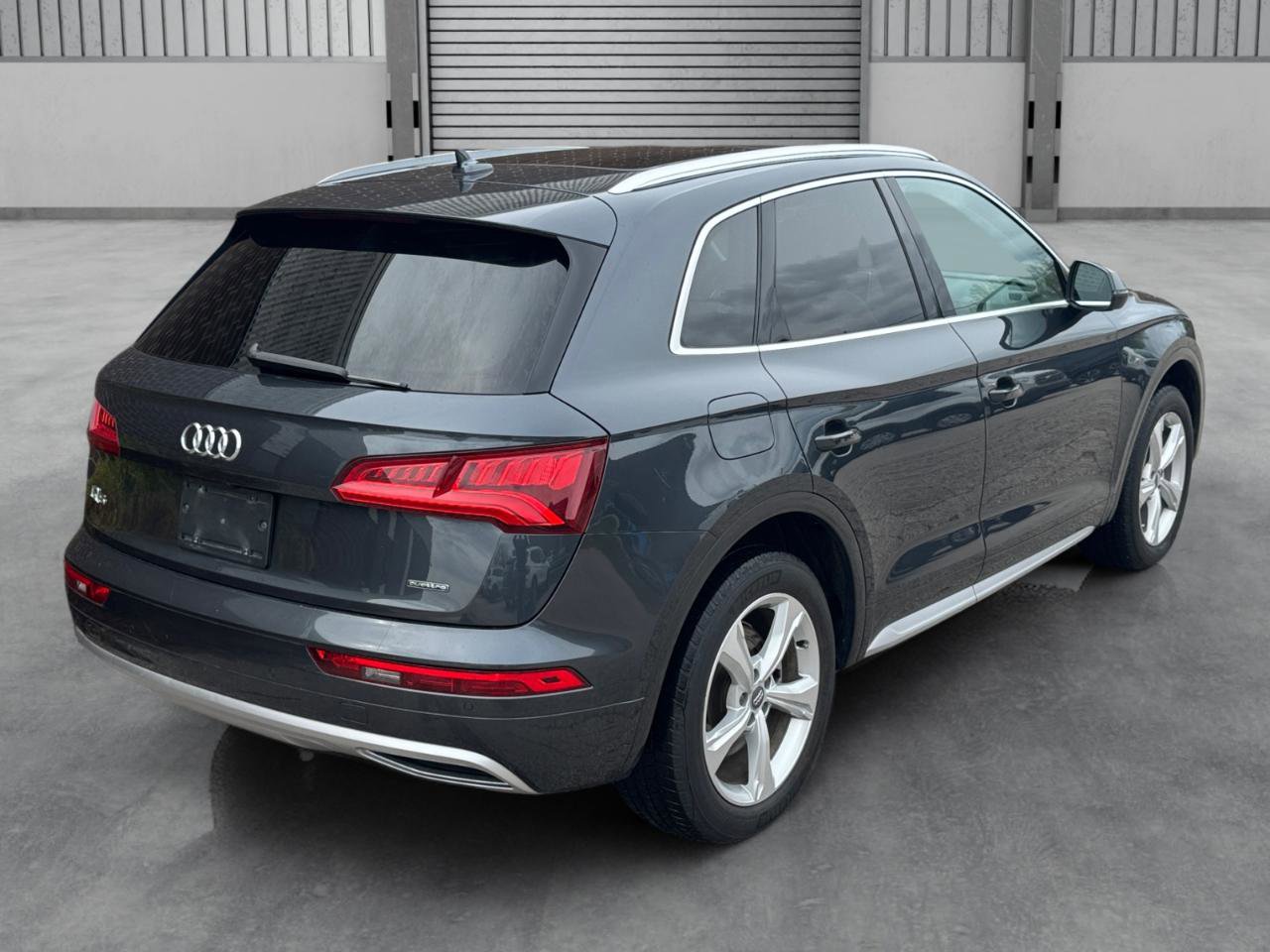 Used 2020 Audi Q5 2.0T Premium Plus w/ Premium Plus Package image 38