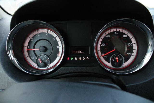 Used 2014 Dodge Grand Caravan SXT FWD image 9