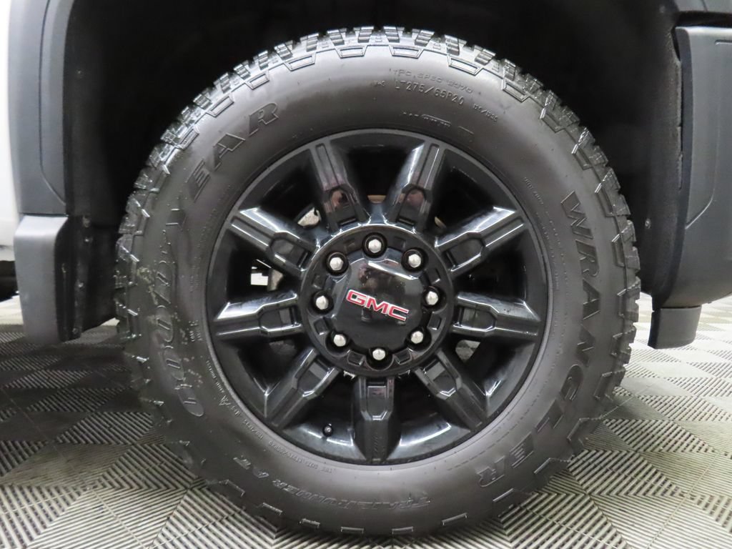 Used 2026 GMC Sierra 2500 AT4 w/ AT4 Premium Plus Package AWD/4WD image 10