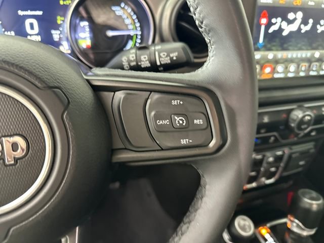 Used 2023 Jeep Wrangler Unlimited w/ 8.4" Radio Group image 16