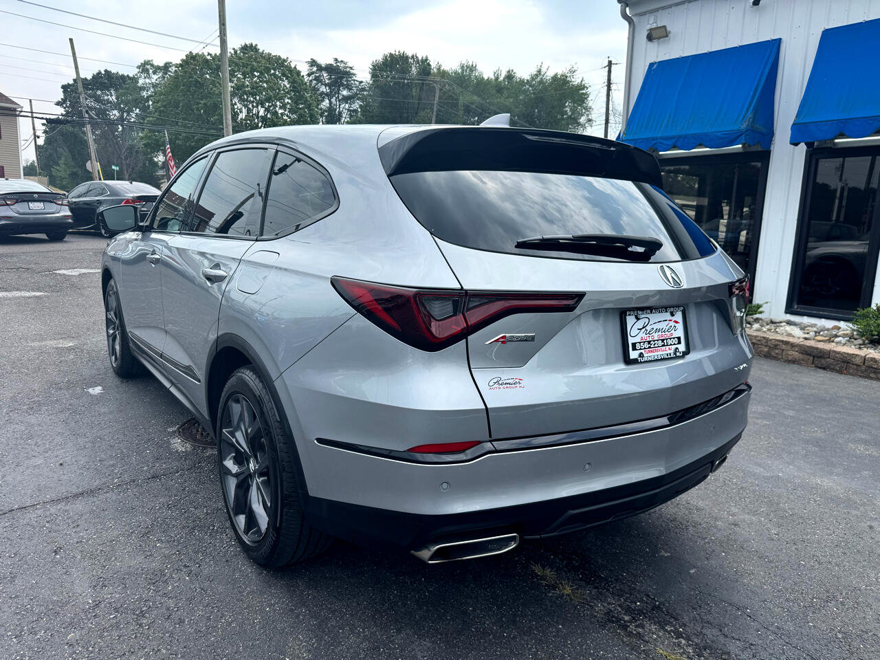 Used 2023 Acura MDX A-Spec image 7