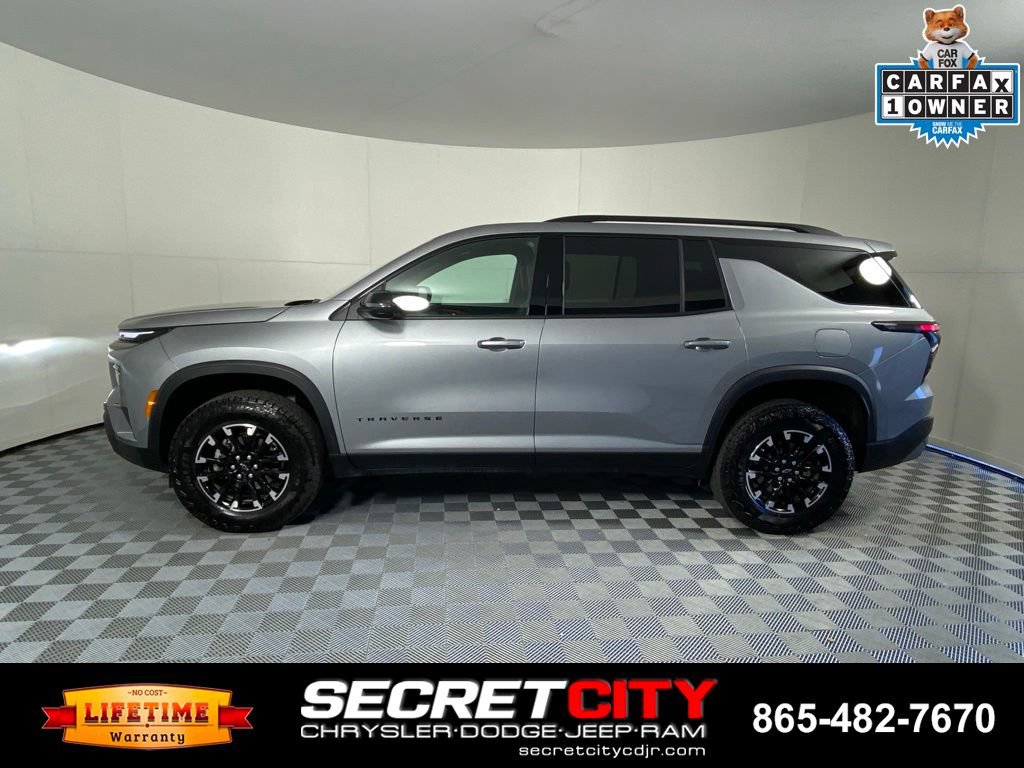 Used 2026 Chevrolet Traverse Z71 AWD/4WD image 4