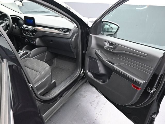 Used 2023 Ford Escape Active AWD/4WD image 14