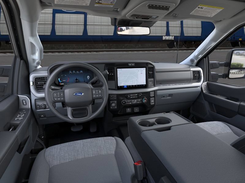 New 2026 Ford F250 XLT w/ XLT Premium Package AWD/4WD image 10
