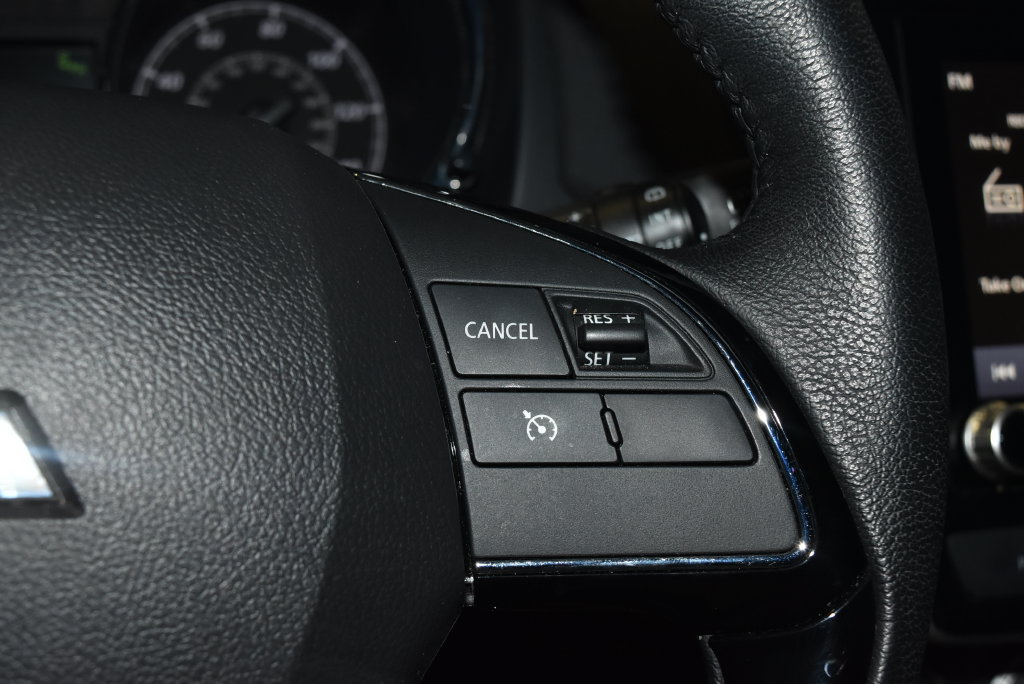 Used 2023 Mitsubishi Outlander Sport SE AWD/4WD image 9