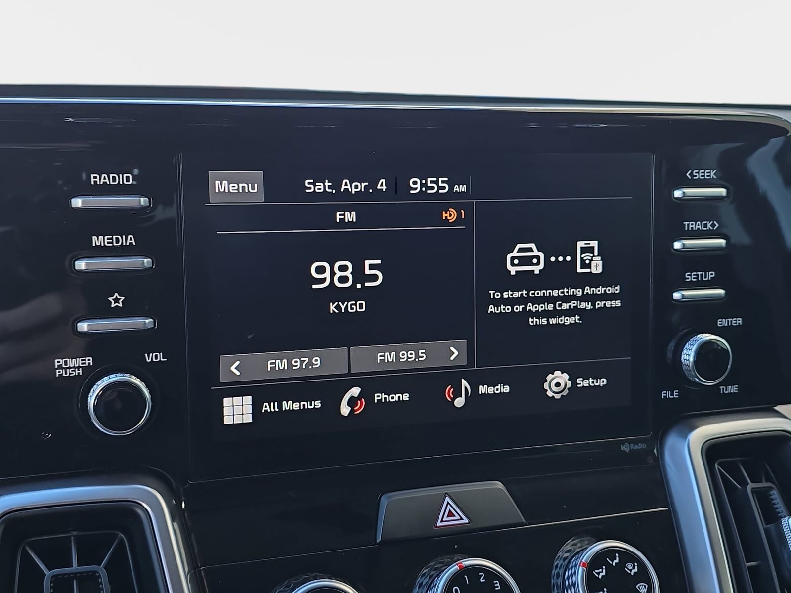 Used 2023 Kia Sorento LX image 24